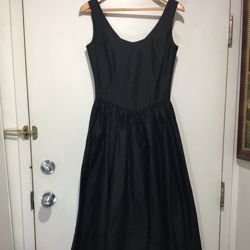 Gorgeous Silk Laura Ashley Black Maxi dress - Picture 5 of 8